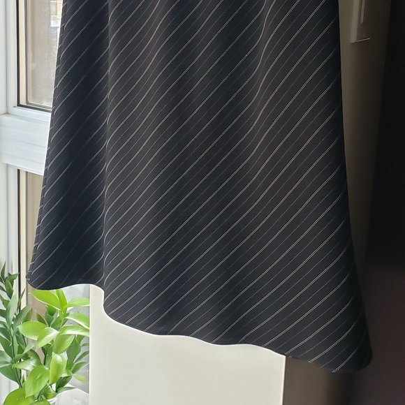 Tristan & Iseut A-line Pinstripe Lined Skirt Black, 2 - Picture 5 of 10